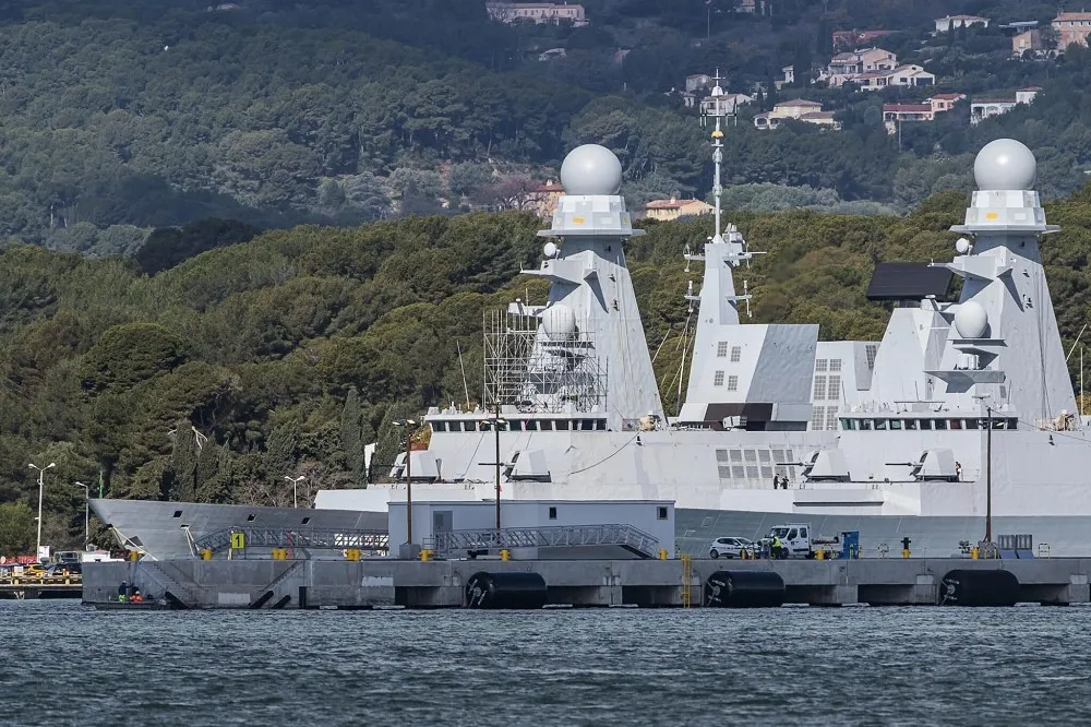 【有片】無人機艦實戰威脅甚鉅　多國加強因應能力