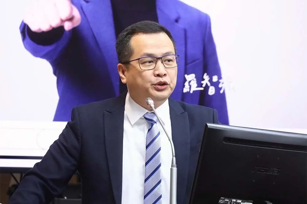 羅智強批蔡政府放寬文官駐外比例「養肥貓」　外交部：廣納多元人才