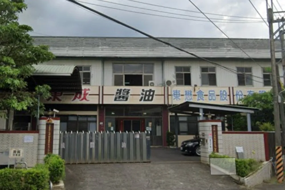 林志玲結婚伴手禮「東成醬油」遭爆外購他牌混充　晚間宣布開放退貨
