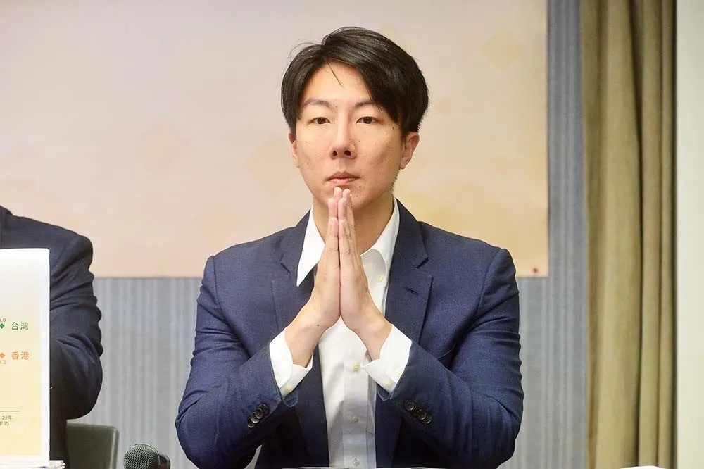 【搶救吳崢】遭爆是賴清德首要修理對象　拍片笑認「爆料100%真實」