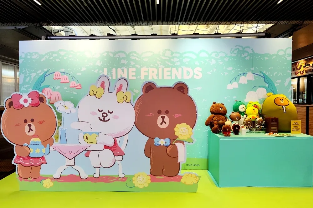 Global Mall 環球購物中心「LINE FRIENDS 春日午茶派對」全新打卡點必拍、限定會員禮搶先看
