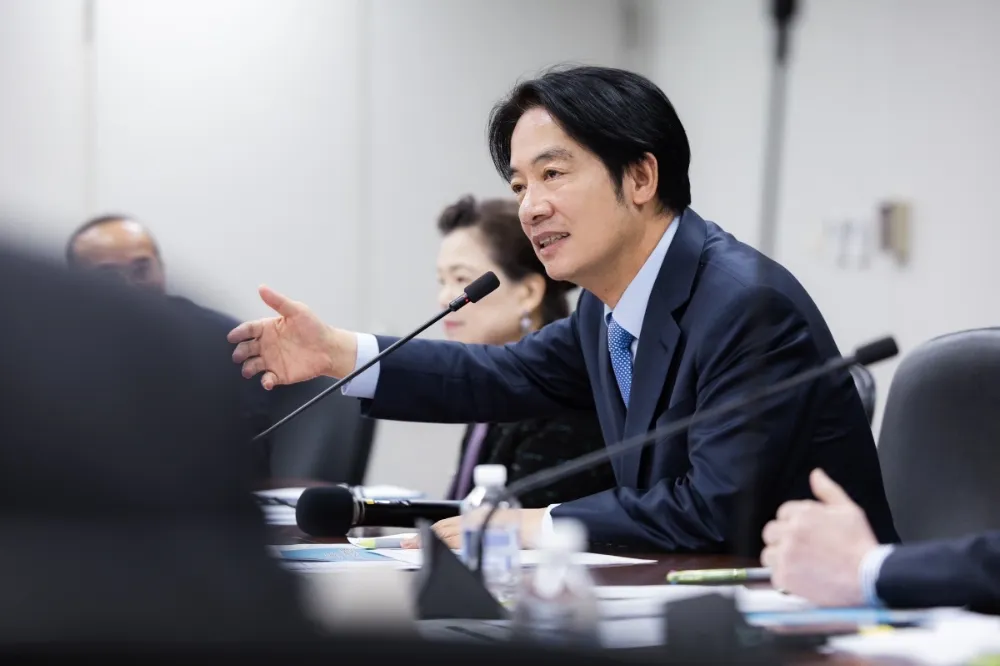 賴清德520前聚焦五大產業請益　今訪無人機基地瞭解國防自主工業