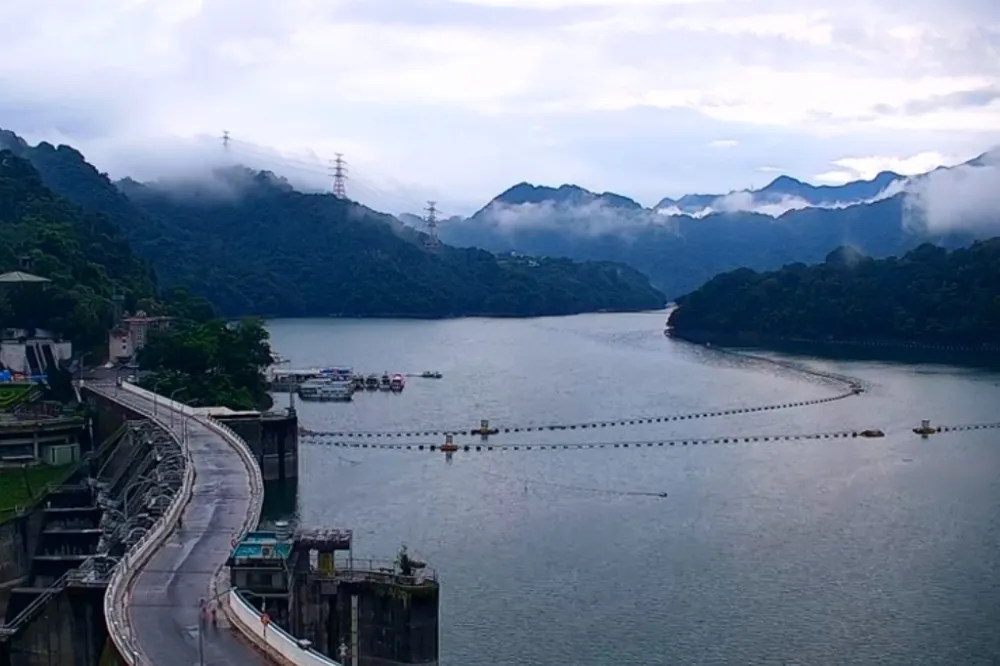 沒下雨仍放水！石門水庫水量陷3成保衛戰　曾文水庫恐跌破5成