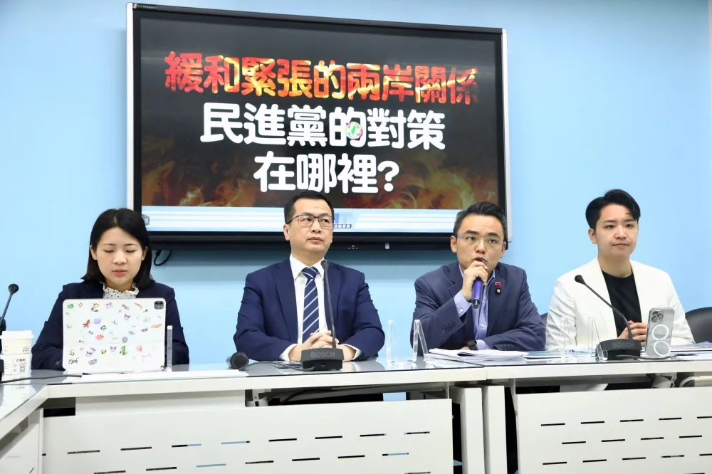 挺馬英九訪中　國民黨團嗆綠營：別在兩岸關係搧風點火