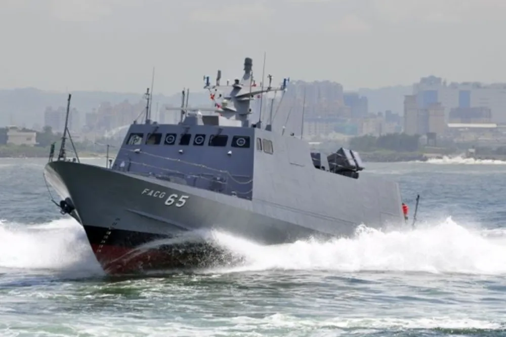 早點名鬧鐘狂響卻叫不醒　海軍飛彈快艇一等兵艙房內猝逝
