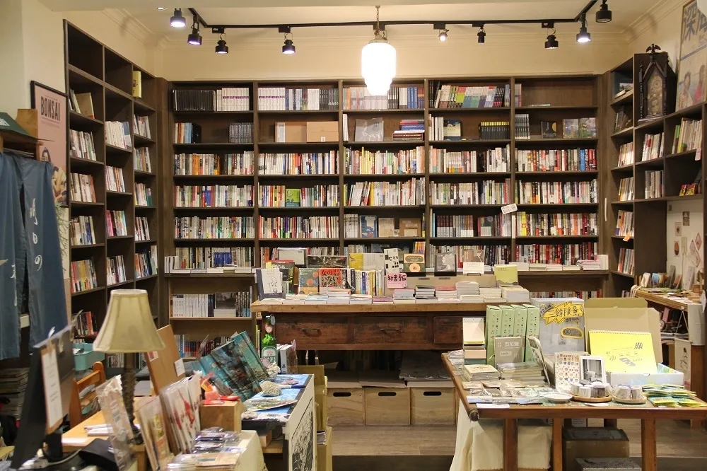 投書：書店訪視員可以請教張忠謀為什麼要讀實體書