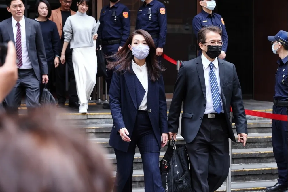 陳嘉宏專欄：高虹安誤會了　當立委都是在「掏錢」的