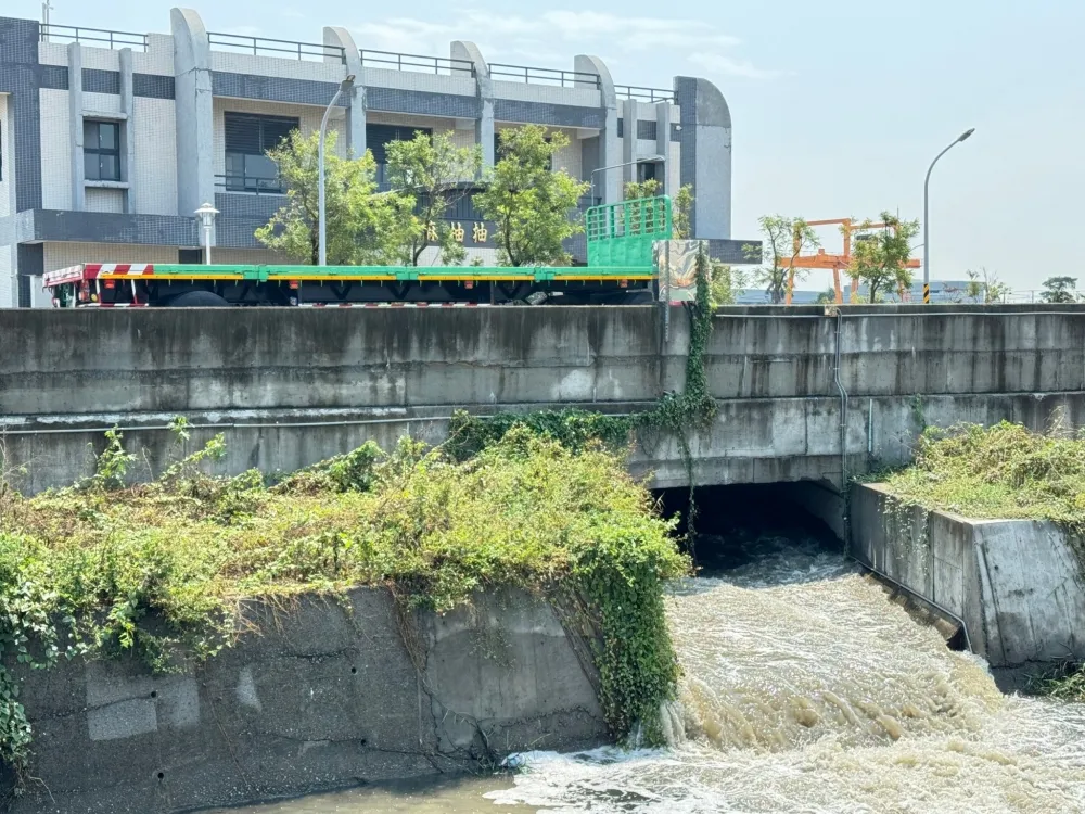台南清晨豪雨   麻豆抽水站排水7.5萬噸  麻豆迎及時雨