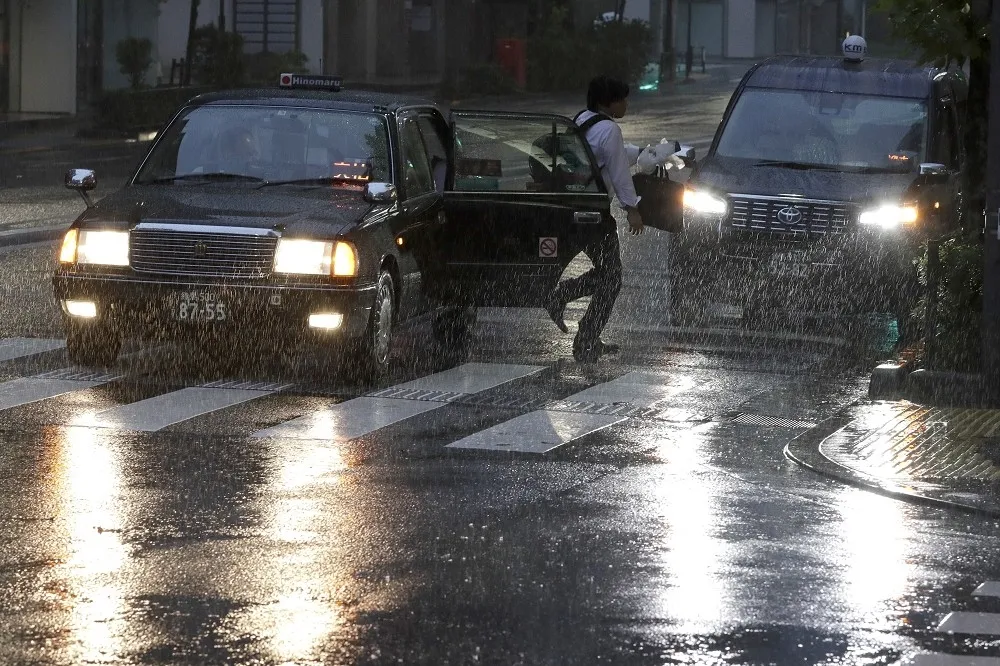 日本法規鬆綁　東京「白牌計程車」上路創首例
