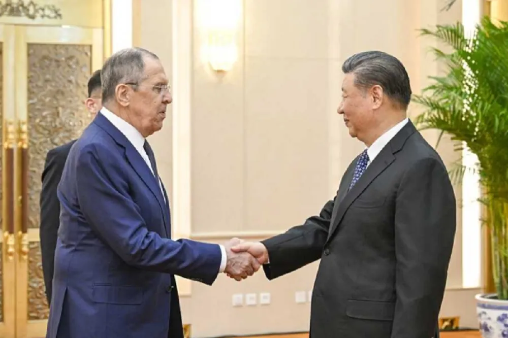 【有片】習近平會見俄外長拉夫羅夫　中國期待普丁來訪