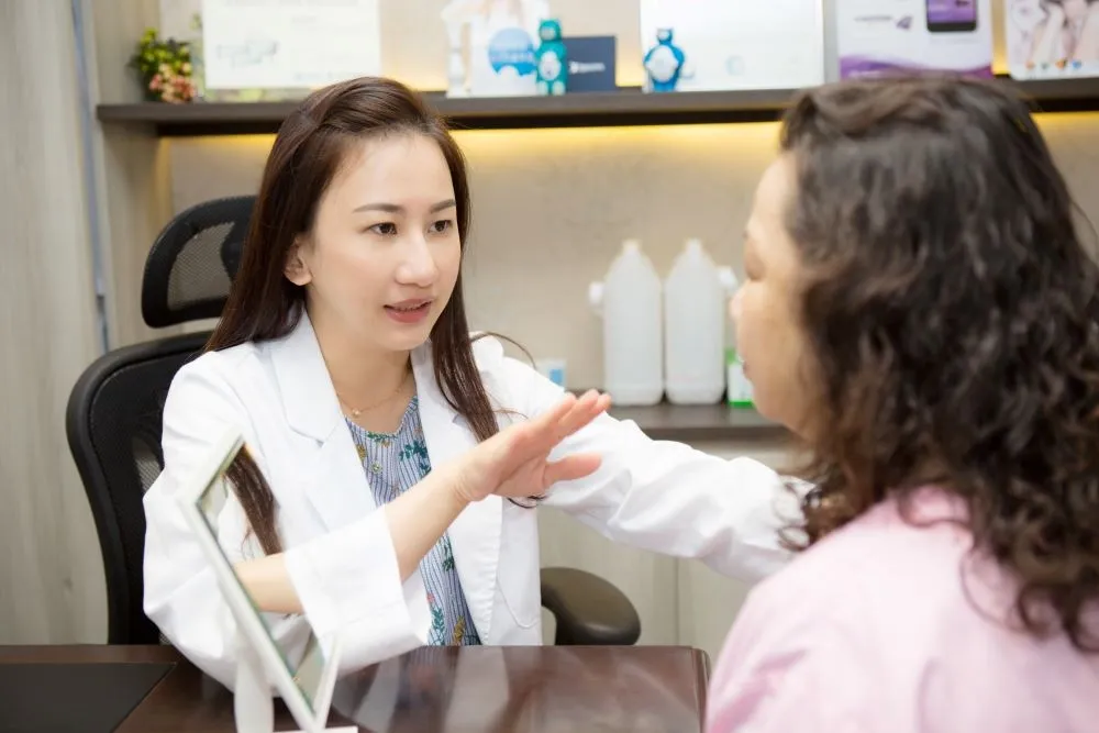 母親節送禮攻略！5種媽咪的保養需求大不同　名醫告訴你怎麼呵護
