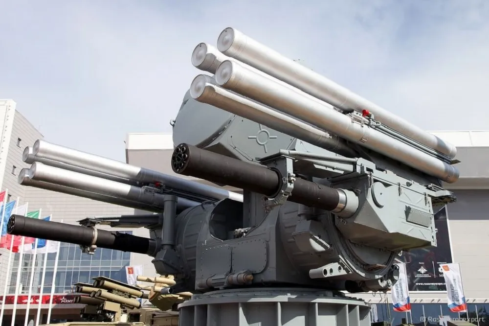 【有片】海軍版「鎧甲-M」防空系統擊落「風暴之影」飛彈　首獲俄軍工高層證實