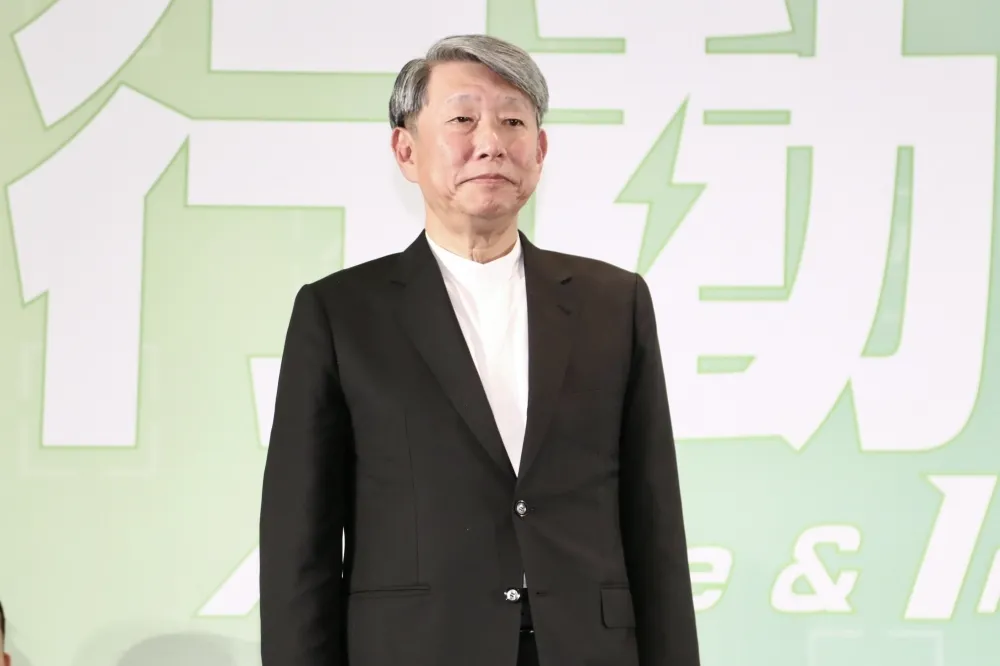 郭台銘讚郭智輝日文好、能力強　還原兩人當年過往