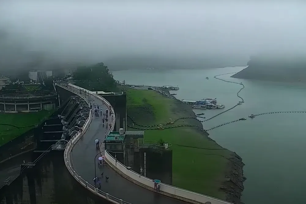 及時雨！石門水庫補水已逾10萬噸　鋒面強襲全台水庫估可稍解渴