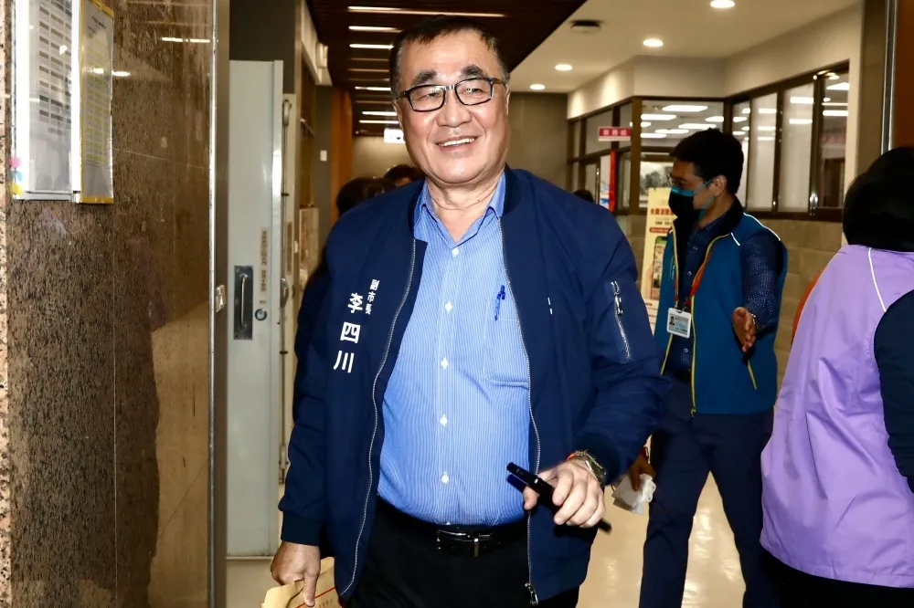 李四川驚曝「會做好、不一定會做滿」　蔣萬安急唱《我願意》留人