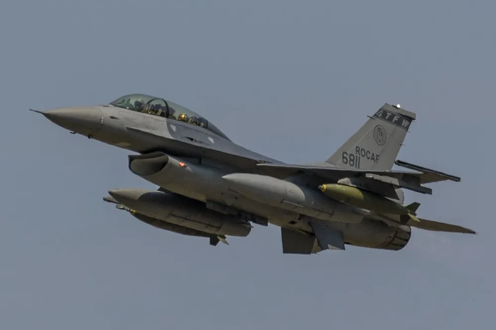美空軍發包提升F-15、F-16發動機技術服務合約　台灣也受惠