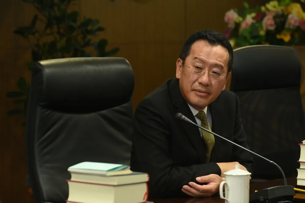 對「文人部長」顧立雄的期待和建議