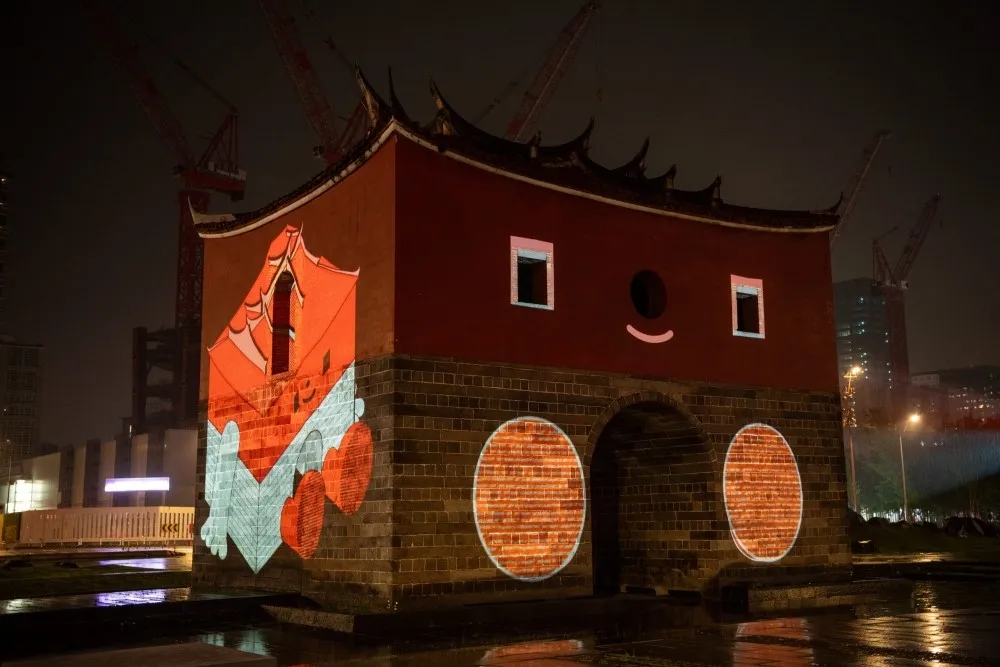 台北建城 140 週年！北門光雕秀演出場次、時間總整理　老照片訴說兩度瀕臨被拆毀的歷史