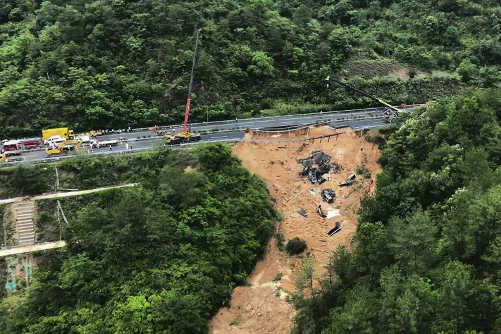 廣東高速公路坍塌致48死　通車不到10年被爆偷工減料、營運商官司纏身