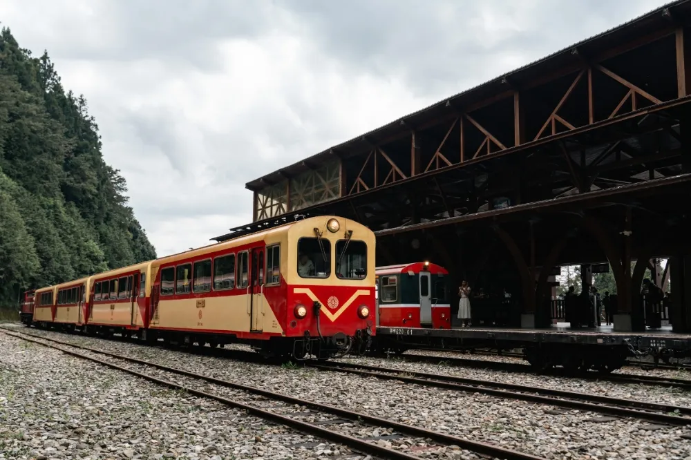 遭颱風重創停駛15年　阿里山小火車7月終於恢復通車