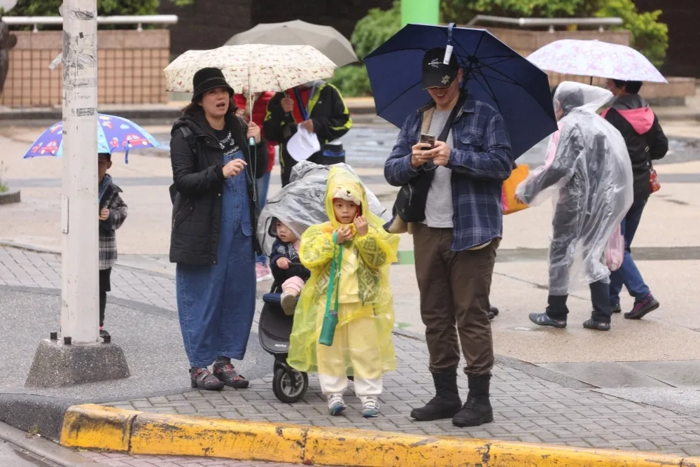 大雨來了快跑！北部5縣市變天　雨勢持續至晚上