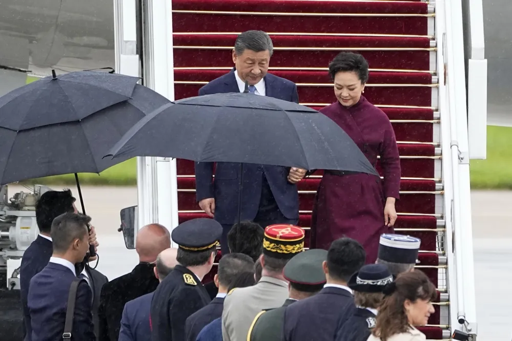 宋國誠專欄：習近平出訪歐洲三國──分化與利誘的狐狸外交