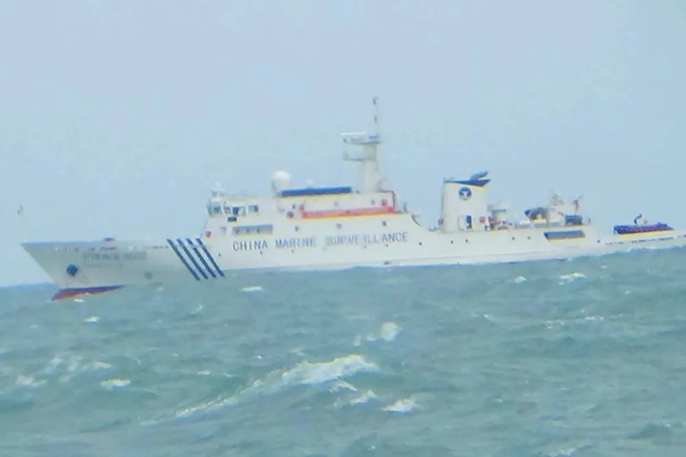 中國海警船、公務船首次同時航入騷擾金門　海巡派6艇跟監驅離