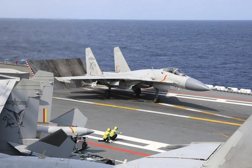 【有片】澳籍美軍退役飛官訓練解放軍　扯出與中國駭客合作案外案