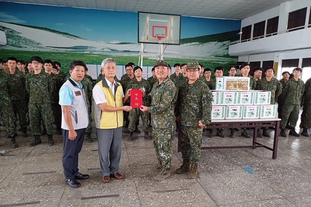 慰勞後備軍人災區救援　高市府贈加菜金