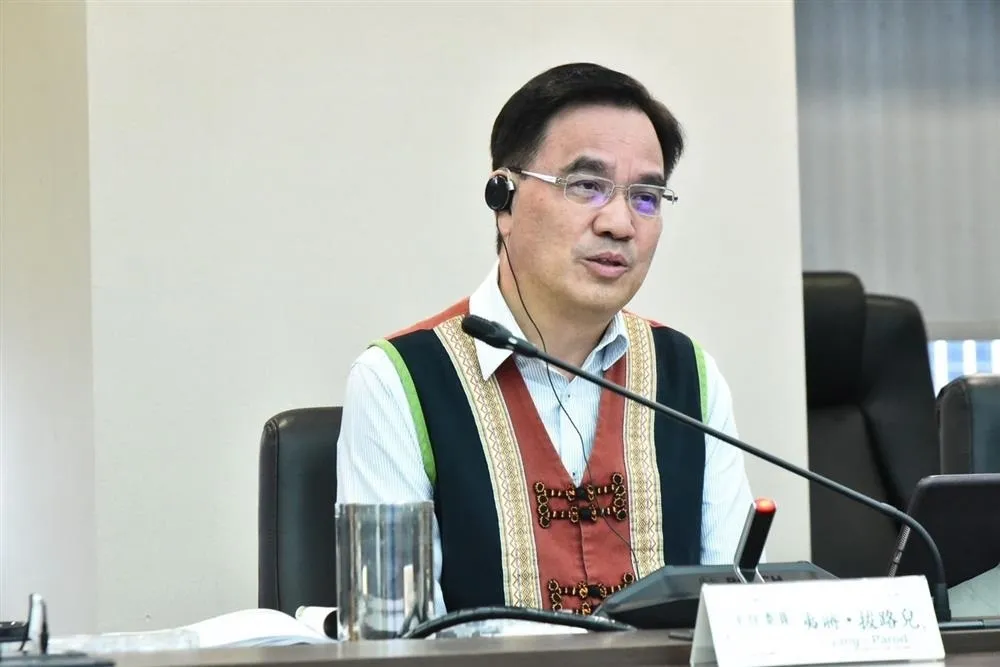 營造國家語言友善環境　原民會率先建置多語同步口譯設備會議室　