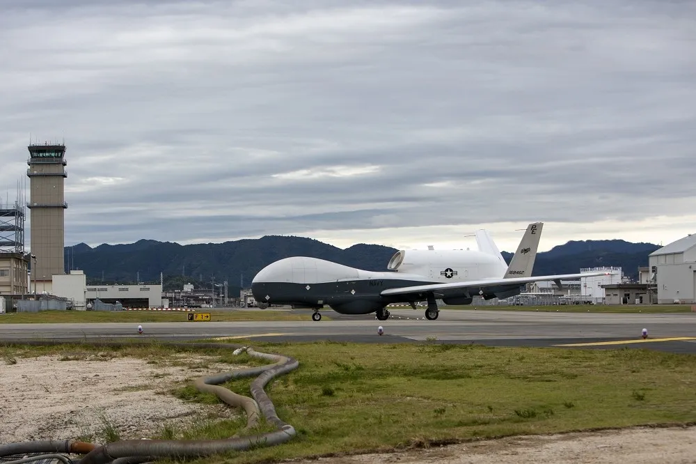 【有片】美軍MQ-4C無人機進駐沖繩嘉手納基地　擴大印太空中偵察能量　