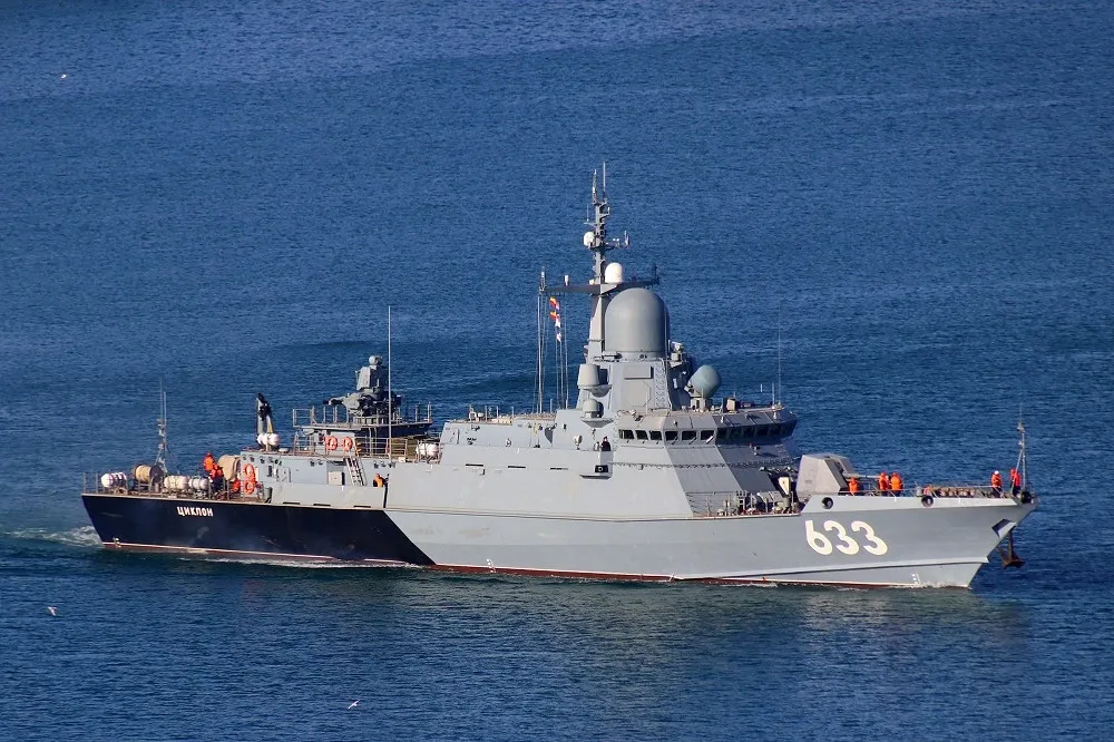 烏克蘭稱俄軍「旋風號」巡邏艦　在19日塞凡堡中空襲被擊沉　
