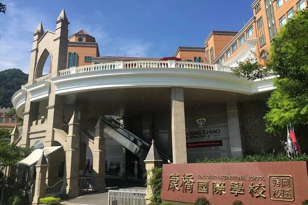 康橋校車2起事故釀22傷　新北教育局：不改善就減招或停招