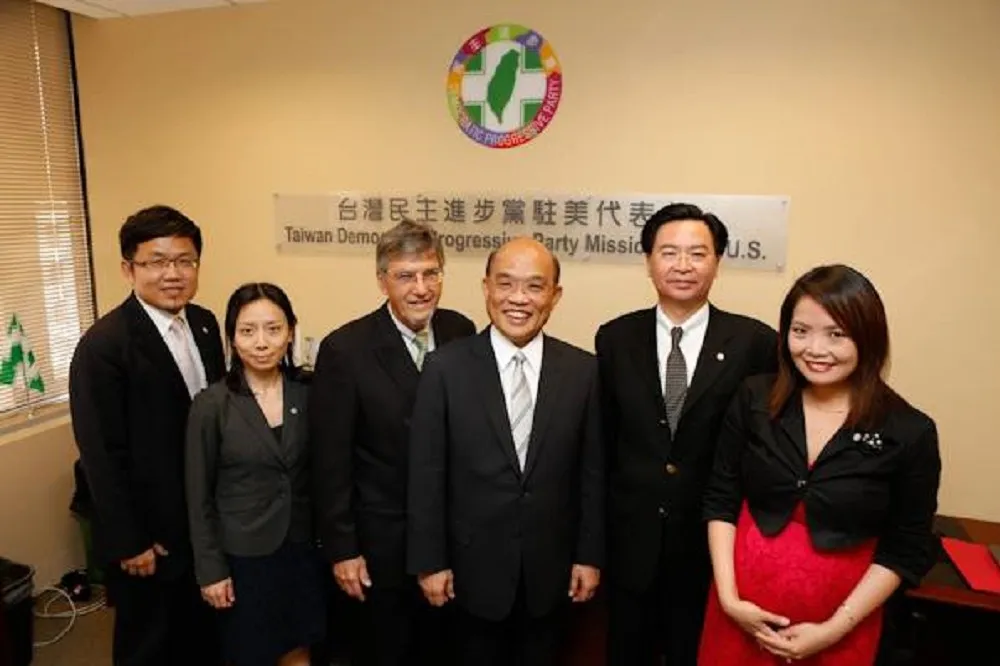 民進黨駐美代表處主任彭光理榮退　蕭舜文接任