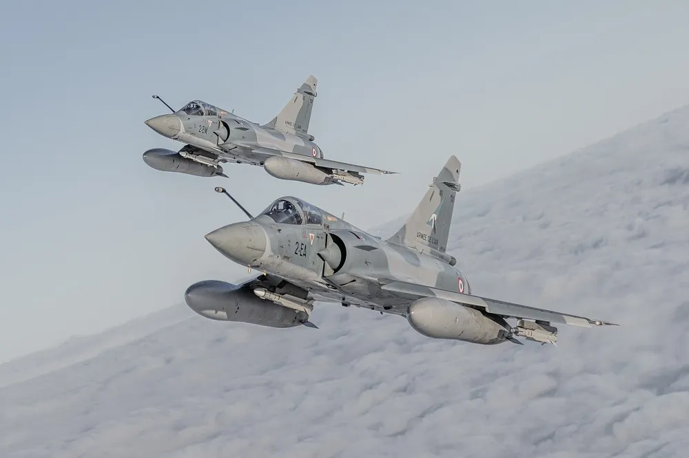 【有片】法國總統馬克宏宣布　幻象2000-5型戰機軍援烏克蘭