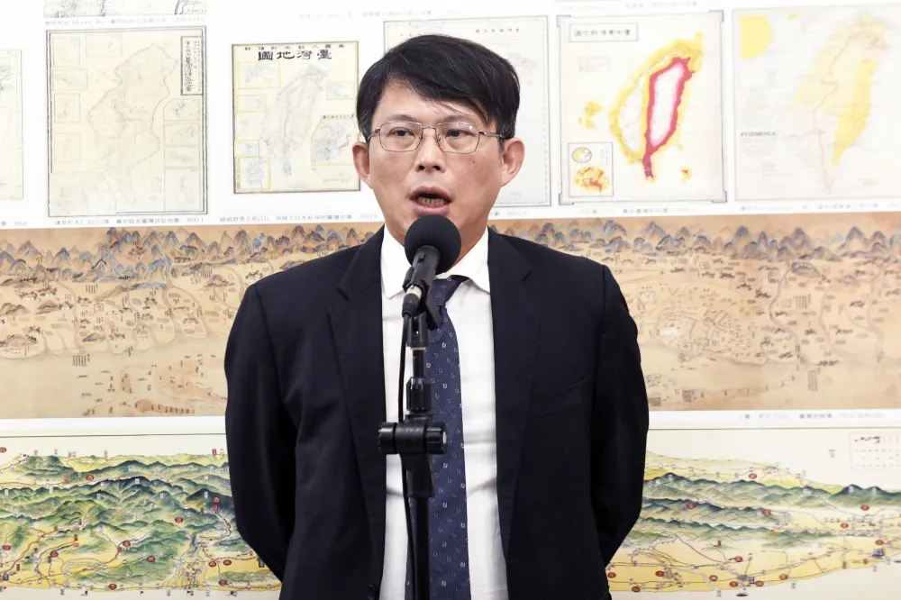 遭李明賢爆廁所問新北市長是否禮讓　黃國昌還原對話駁：僅是閒聊