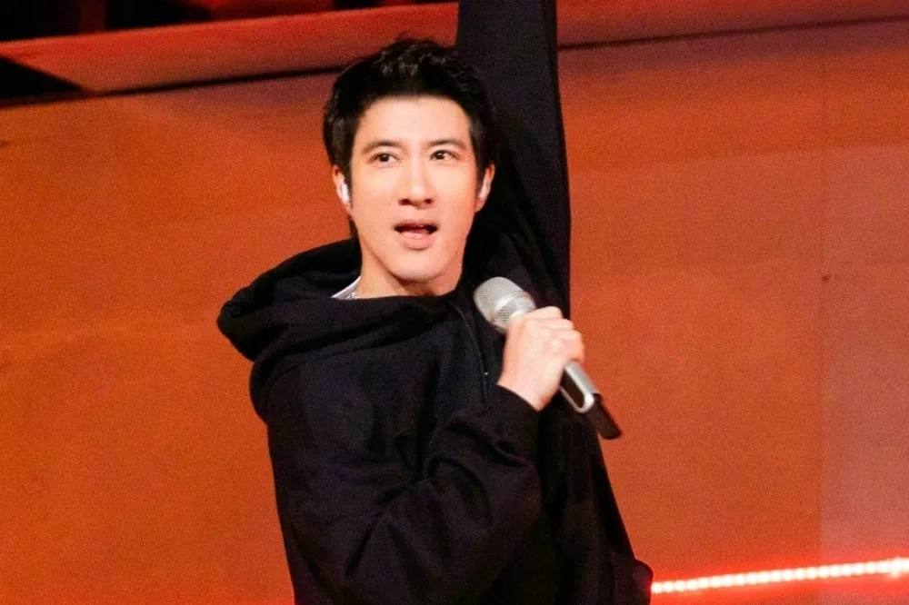 金曲獎邀王力宏獻唱致敬李玟　議員質疑「他夠格嗎」