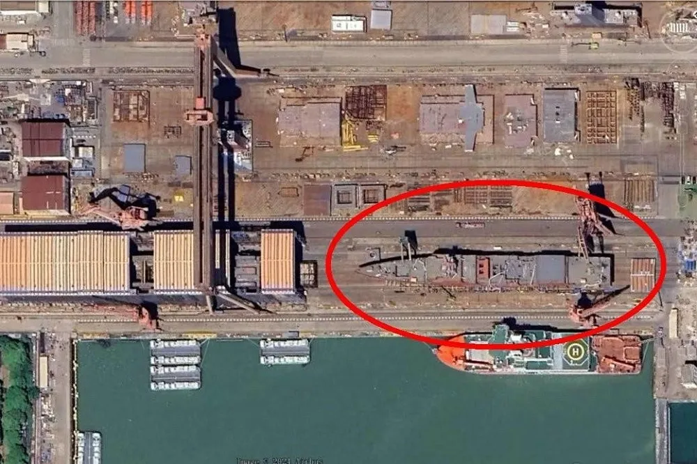 南海衝突加劇　中國疑造052D驅逐艦等級海警新艦
