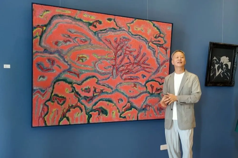 用西方筆觸呈現東方意境  郭正參ART365首次個展《裸男。瓶花。風景》