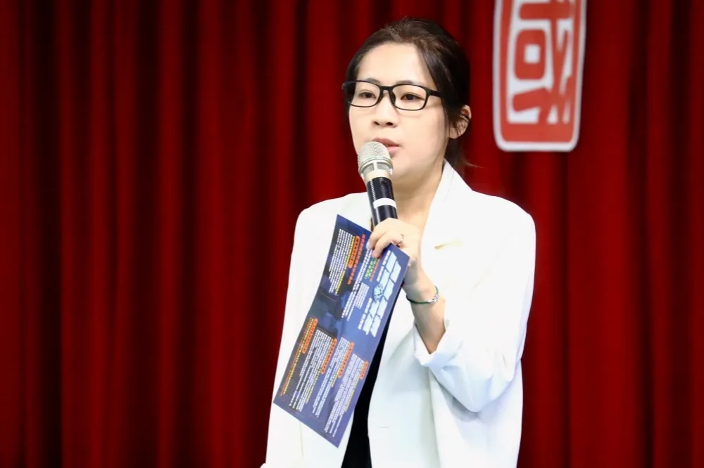 俞大㵢被控亂花公帑豪奢享受　徐巧芯加碼爆外館還有職場霸凌