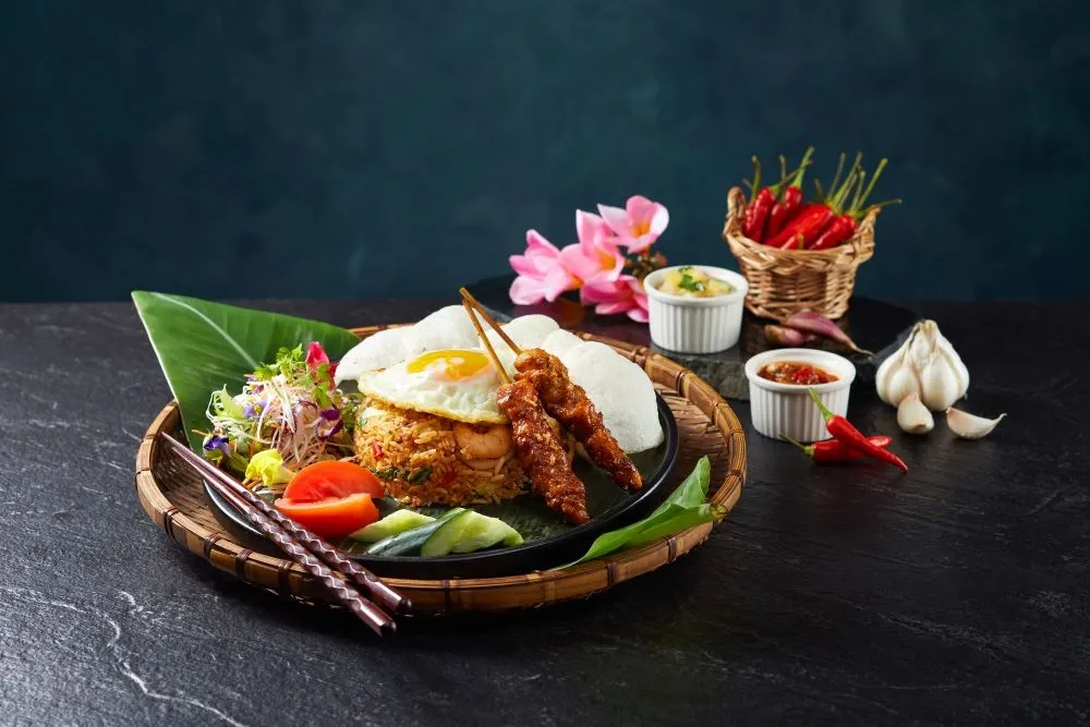 新北最高餐酒館「Asia49」印尼籍主廚推出「南洋榜單美食」　印尼炒飯、仁當牛肉等 20 道料理必吃