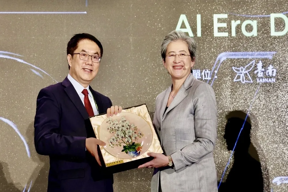 蟬聯6都首長好感度第一　黃偉哲力拼科技廠投資及行銷台南