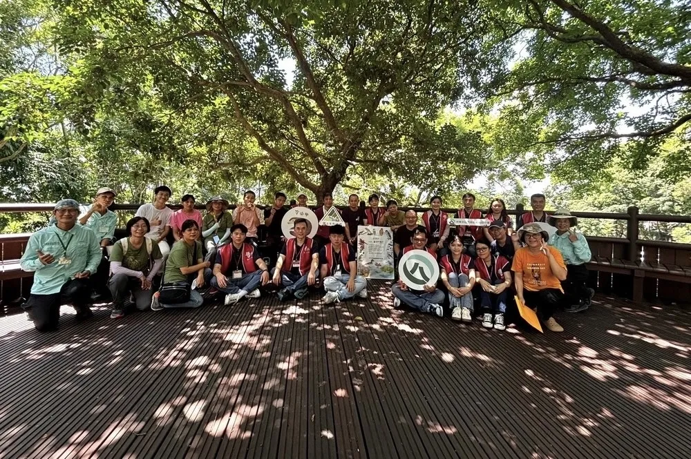 實踐環境永續關懷生命　台中銀攜手動保團體與教養院生推生態保育