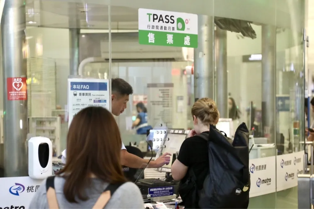 通勤月票「TPASS 2.0」年底試辦　短期票14天吃到飽