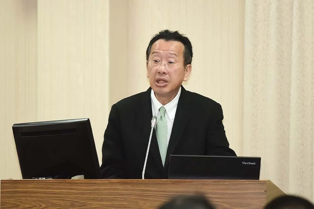 徐巧芯爆軍將領坐車裝中國製行車記錄器　國防部：已下架約800部