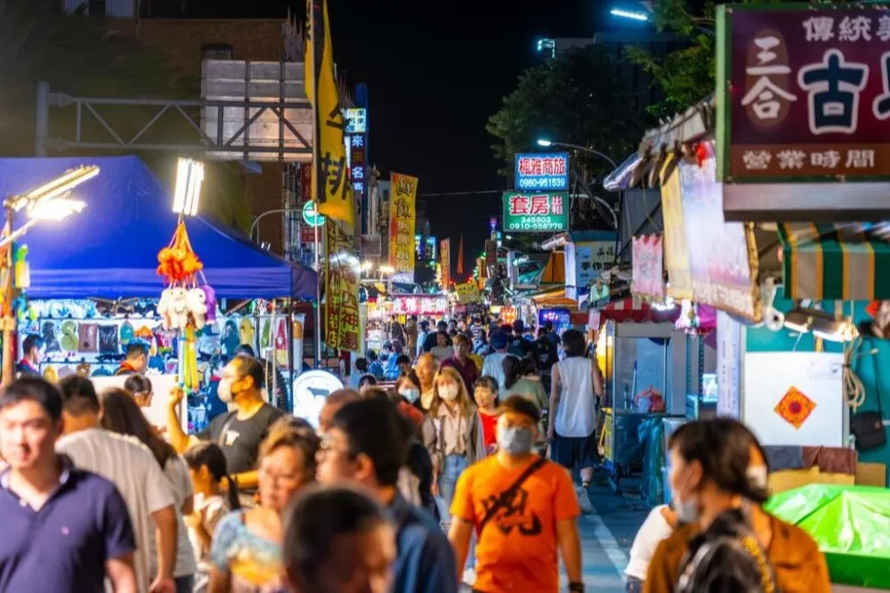 【營業時間、必吃美食】台東正氣路夜市每周增加 1 天　60 家旅宿業者提供免費接駁