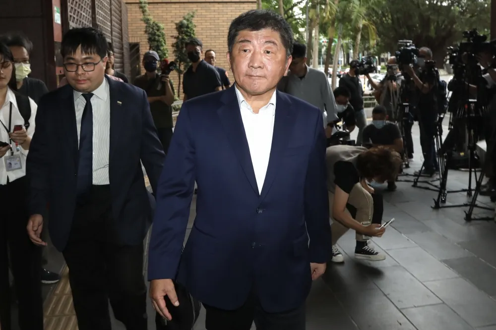 吳子嘉控「靠疫苗A了1億美元」今判賠3百萬　陳時中：全數捐公益