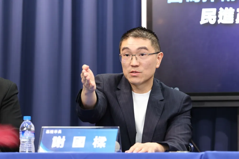 八堵警值班被撞死未符合「因公殉職」　謝國樑：不排除募款協助