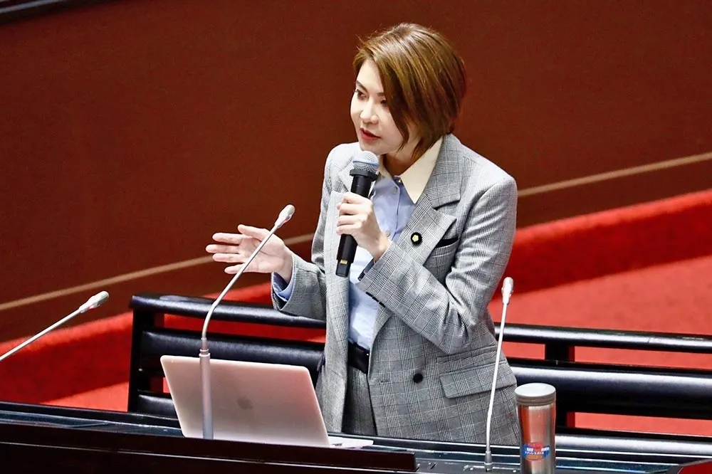 力促「健保點值保障入法」　陳菁徽：這是給醫護的定心丸