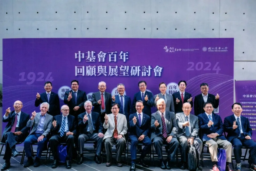 卸任台大校長後　管中閔自爆：擔任中華教育文化基金會董事